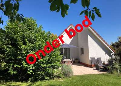 Villa 17 onder bod