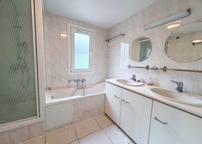 Chateau Cazaleres Villa 135 Campagne te koop