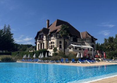 Vakantiepark Chateau Cazaleres Zuiid Frankrijk